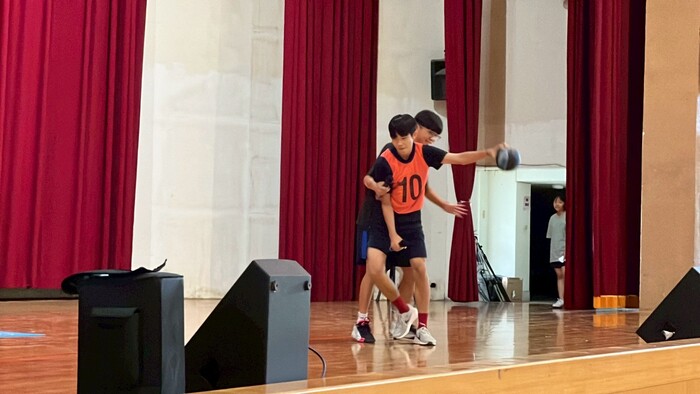 籃球社表演(另開新視窗/jpg檔)圖片
