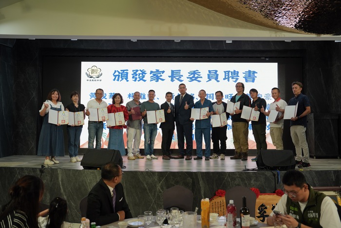 114家長會長交接6(另開新視窗/jpeg檔)圖片