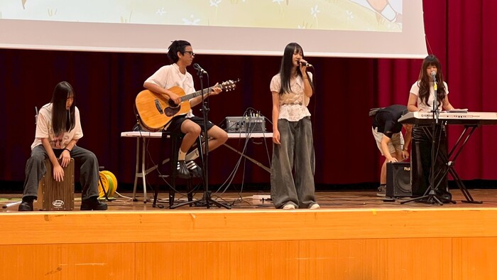 吉他社表演