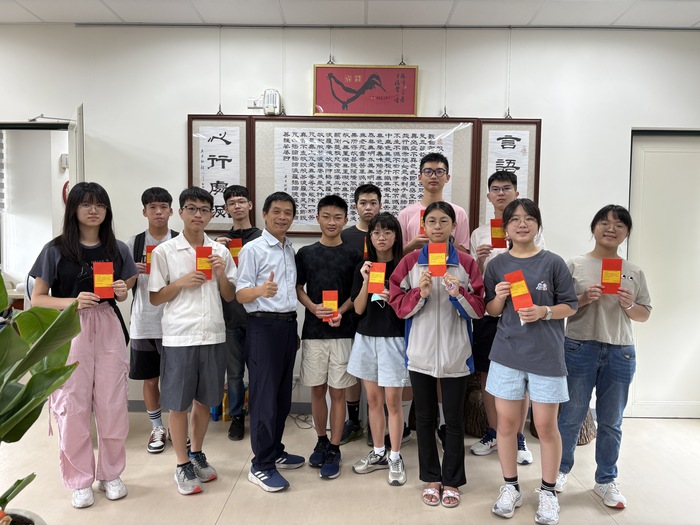 國中會考表現優異同學(另開新視窗/jpg檔)圖片