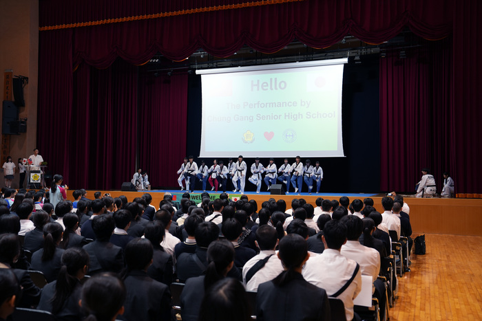 跆拳道表演(另開新視窗/jpg檔)圖片