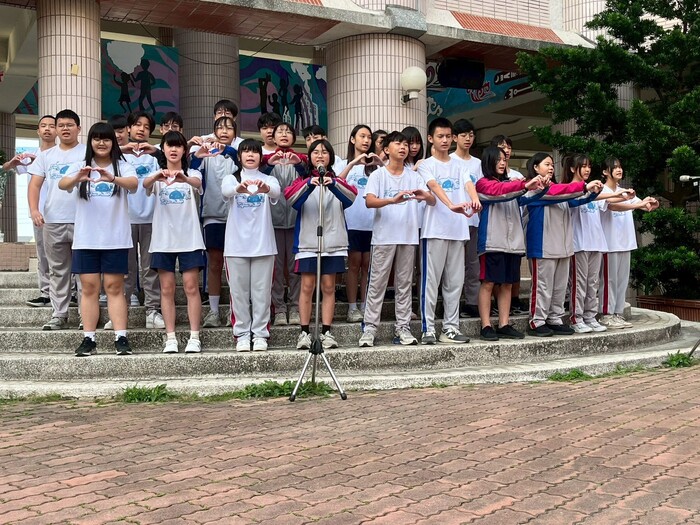 2025國二英語歌唱比賽-冠軍209獻唱-彩排(另開新視窗/jpg檔)圖片