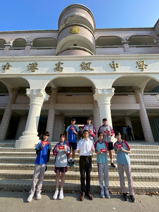 整潔秩序模範班頒獎(另開新視窗/jpg檔)圖片